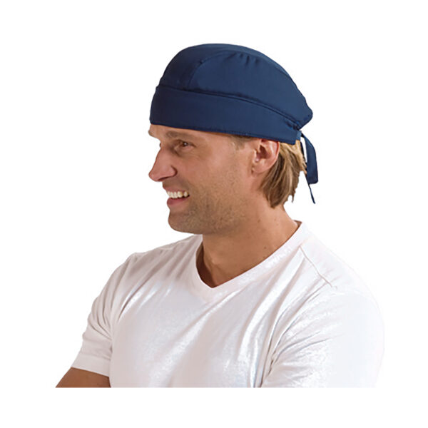 Man wears cooling bandana from E.COOLINE in color blue