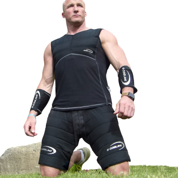 Cooling pants SX3 by E.COOLINE in black worn by model